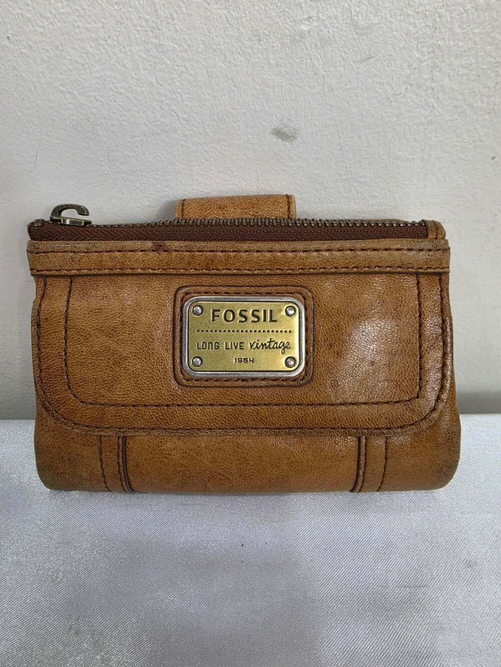 Fossil Vintage Tan Leather Wallet